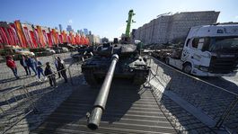 Výstava / Ruská propaganda / Leopard 2A6 /