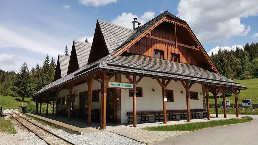 Vychylovka. V tamojšom skanzene zrekonštruujú...