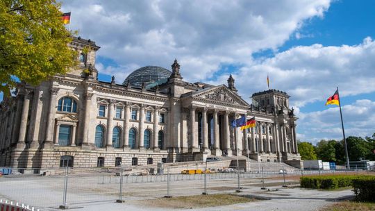 Bundestag v Berlíne, Spolkový snem