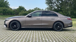 Mercedes-Benz E 300 de 4MATIC (2024)