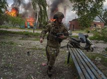 ONLINE: Rusi majú v Charkovskej oblasti taktický úspech, priznal Kyjev. Pokračujú aj cez krvavé straty