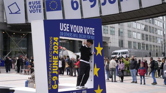 Mladí Európania, aj Slováci, majú záujem hlasovať v eurovoľbách