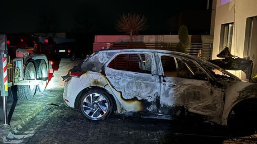 Horiace elektromobily sú často medializované,...