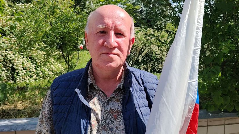 Vladimír Repka sa prišiel za premiéra pomodliť.