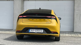 Toyota Prius 2,0 Plug-in Hybrid 223 Executive...