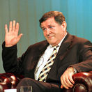 KVÍZ: Od "drž balónik" cez "zrovnáme Budapešť" až po"dnes treba vypiť bar". Pamätáte si legendárne hlášky slovenských politikov? Dáte to na plný počet bodov?