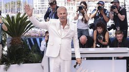 Kevin Costner.