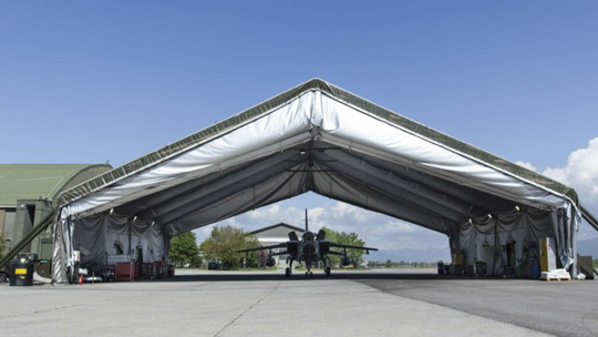 img-banner-hangar