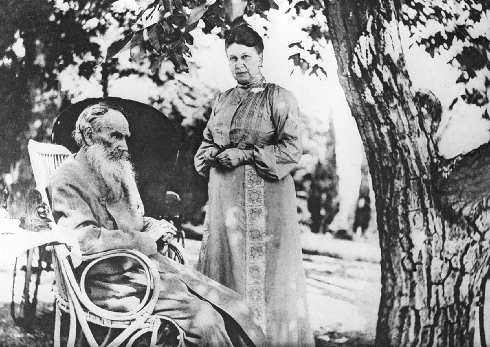 Lev Tolstoj s manželkou Sofiou na sklonku života.
