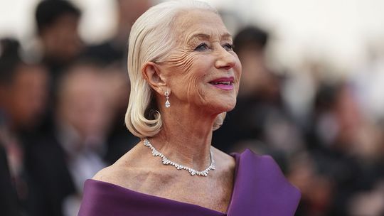 Helen Mirren počas premiéry filmu  'The Most...