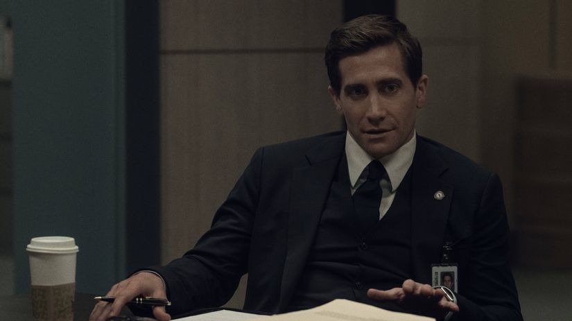 Jake Gyllenhaal v novej minisérii Nedostatok...