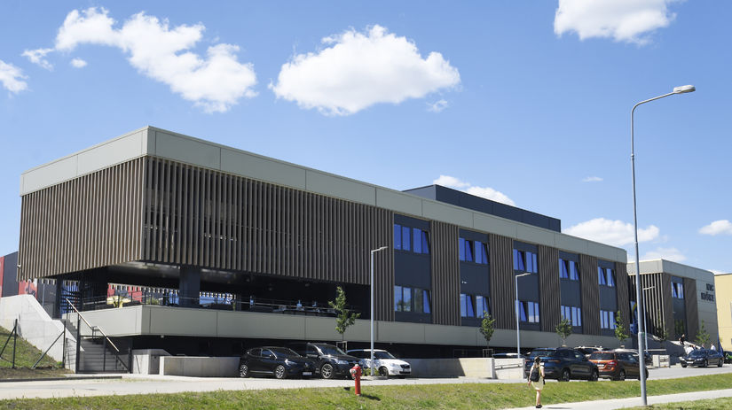 NTC v Košiciach má celkovo tri podlažia.