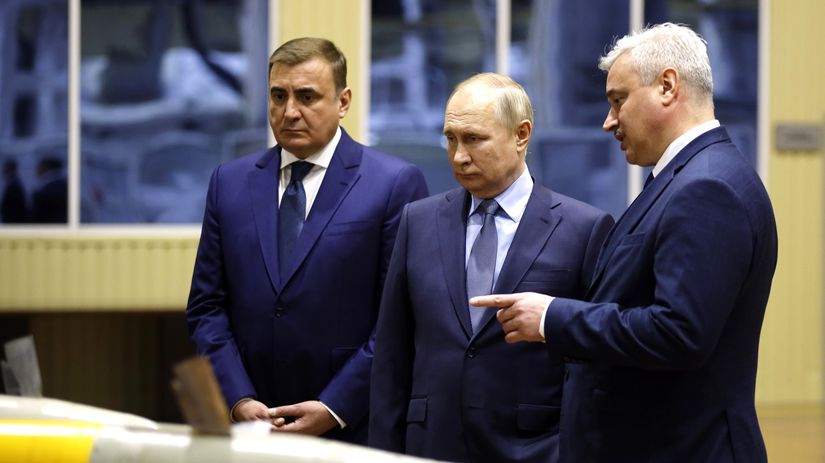 Alexej Ďumin (vľavo) a Vladimir Putin (v...