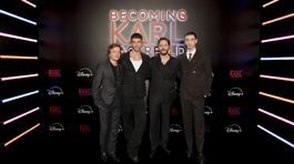 Photocall Cast X