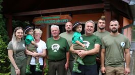 Viacgeneračná rodina chovateľov oviec...