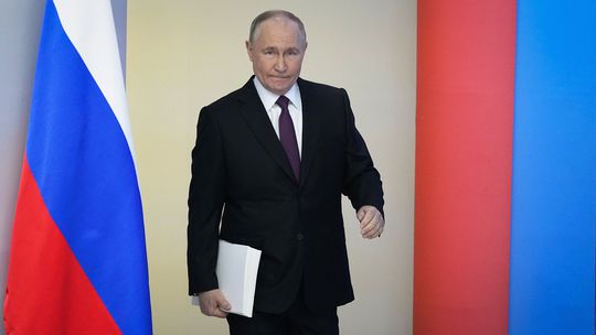 Putinova paranoja narastá: Bez balistickej vesty ani nevychádza, ochutnávači sú mu vždy v pätách 