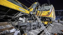 ČR doprava vlaky zrážka mŕtvi zranení rýchlik nákladný, Pardubice