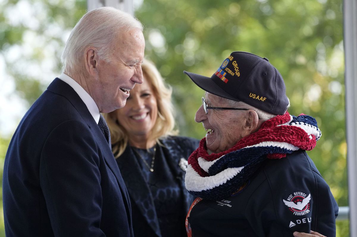 Americký prezident Joe Biden a prvá dáma USA...