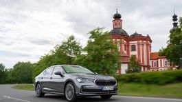 Škoda Superb Liftback - jazdy 2024