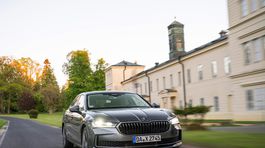 Škoda Superb Liftback - jazdy 2024