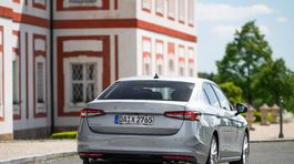 Škoda Superb Liftback - jazdy 2024