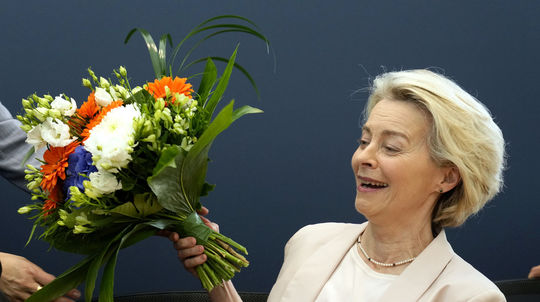Európsku komisiu by mala znovu viesť Ursula von der Leyenová, do čela diplomacie sa postaví Kallasová, zhodli sa najsilnejšie strany