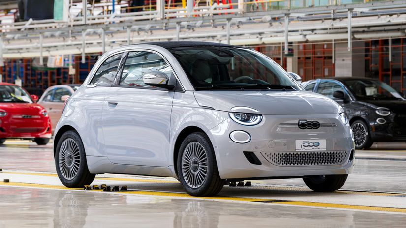 Fiat 500 Ibrida dostane pod kapotu atmosférický...