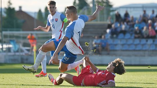 Slováci nezvládli súboj s outsiderom. Utrpeli prvú prehru v tomto roku