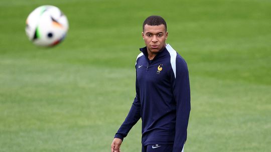 Rozumiem tomu, hovorí Mbappé. Jeho nový klub nezmenil názor, na olympiádu ho nepustí