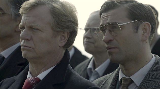 V politickom trileri Mariany Čengel Solčanskej...