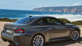 BMW M2 4