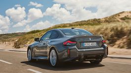 BMW M2 7