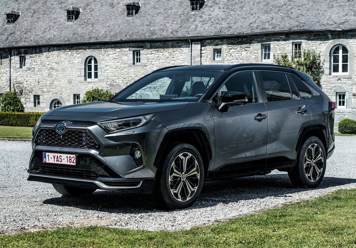 Toyota RAV4 Plug-in Hybrid (2021)