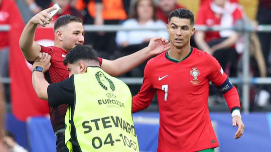 Ronaldo a spol. apelujú na nemeckých organizátorov: Robte niečo, fanúšikovia si niečo také nemôžu dovoliť!
