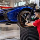 Ferrari - nový závod na elektromobily Maranello 2024 - výroba