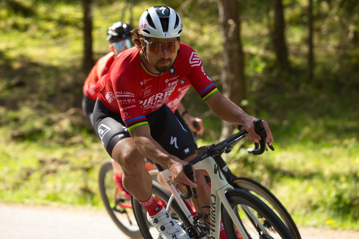 Peter Sagan v drese Pierre Baguette.