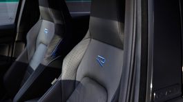 Volkswagen Golf R 2025 7