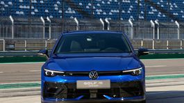 Volkswagen Golf R Variant 2025 6