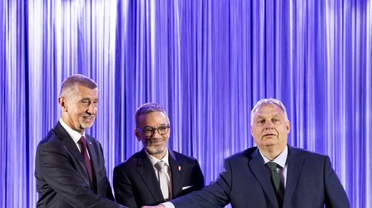Čo chcú Babiš a Orbán v EÚ? A pridá sa k nim Fico? Vysvetľuje český politológ