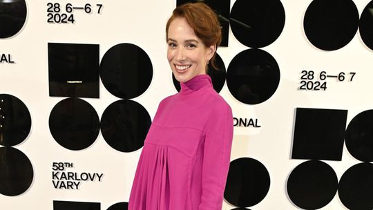 Herečka Táňa Pauhofová v kreácii od slovenského...