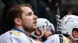 Návrat z Ameriky ako zo zlého sna. Réway mal autonehodu, reagoval na ňu prekvapivo