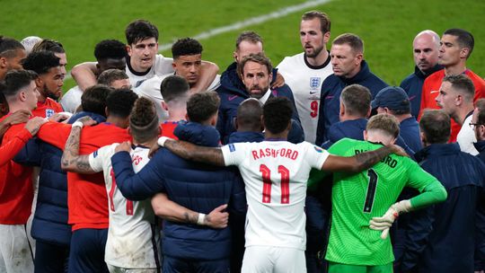 Po prehratom finále o tom nechcel hovoriť, teraz potvrdil očakávané. Southgate už nebude trénovať Anglicko