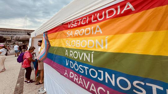 FOTO: Začal sa dúhový Pride. Aj LGBTI+ kultúra je slovenská kultúra, odkazujú 