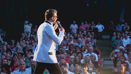 Herec a moderátor Juraj Bača. 