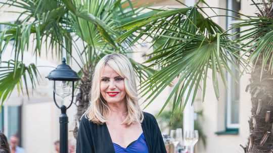 Moderátorka a knižná autorka Emma Tekelyová. 