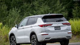 Mitsubishi Outlander - 2024
