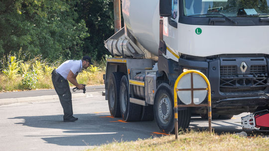 Dopravná nehoda v bratislavskej Petržalke si vo...