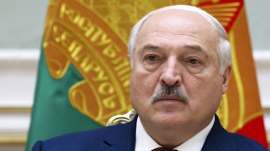 Vyslyšal jeho prosby. Lukašenko udeliť milosť Nemcovi odsúdenému na trest smrti