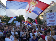 Srbsko lítium protesty