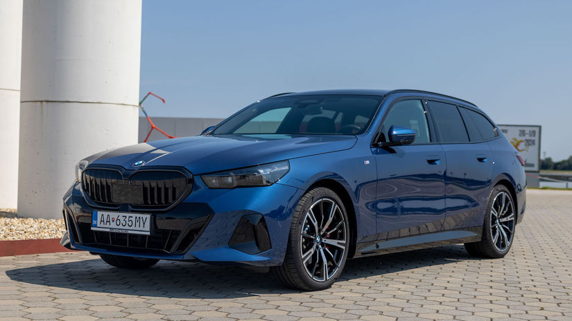 BMW sa podarilo aj vo verzii Touring zachovať...